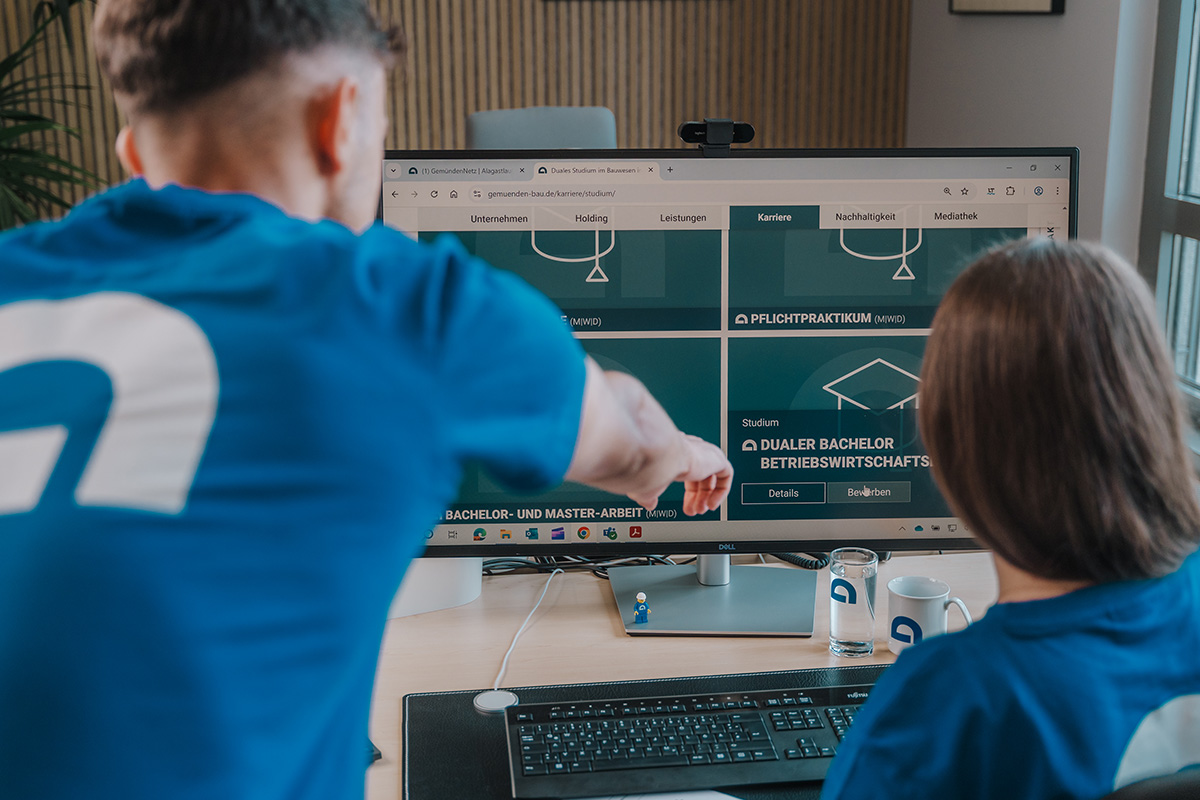 Gut zu wissen: Die kaufmännische Ausbildung kannst Du bei uns auch mit einem dualen Studium (BWL) kombinieren.